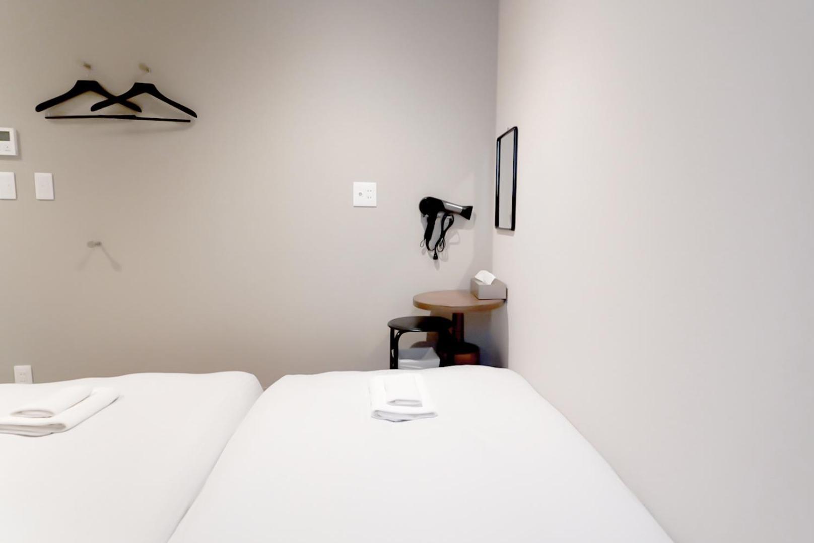 &And Hostel Shinsaibashi East Osaca Quarto foto