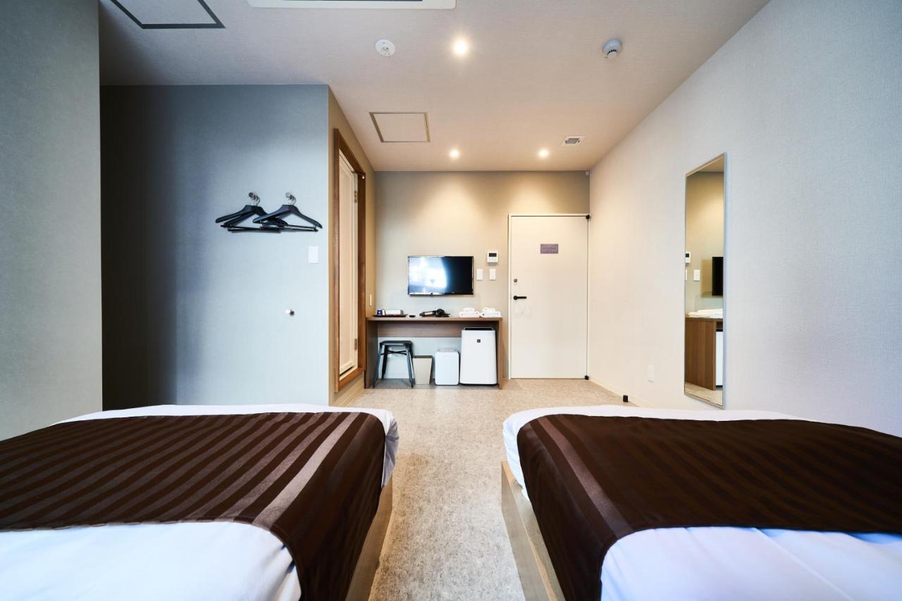 &And Hostel Shinsaibashi East Osaca Exterior foto